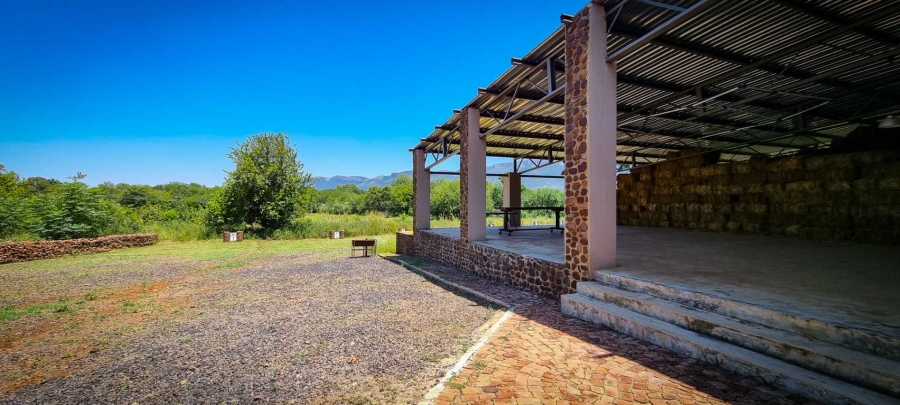 10 Bedroom Property for Sale in Skeerpoort North West